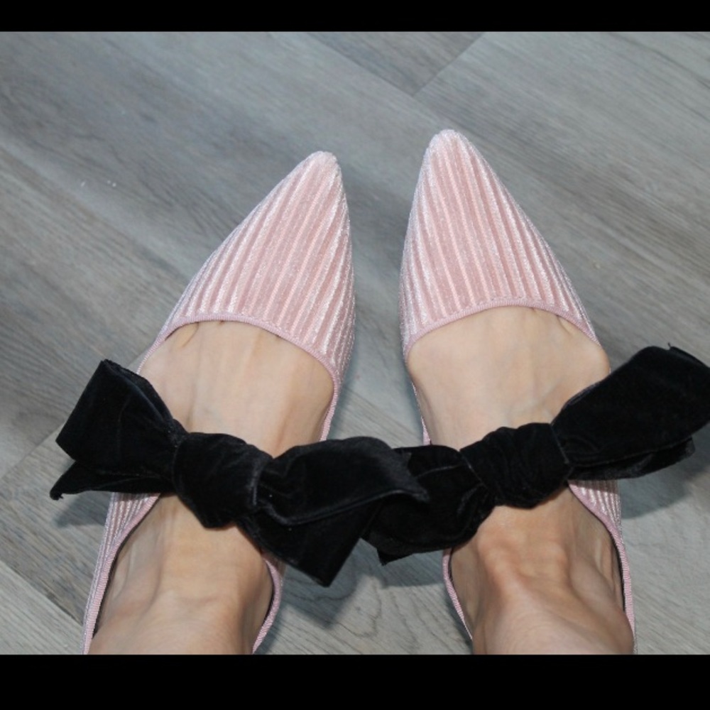 Tiana Pointed Toe Flats